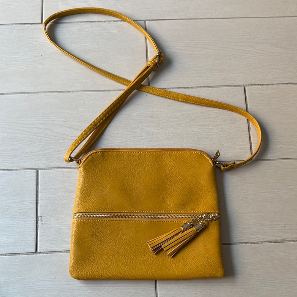 No brand Yellow Crossbody Bag with Tassel